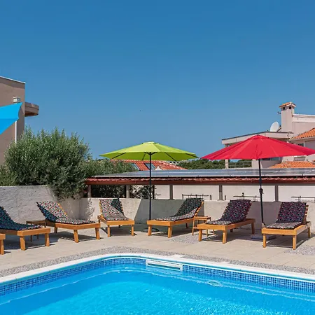 Amazing In With House Sea View