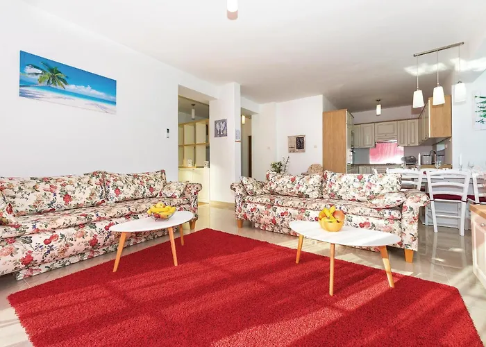 Four-bedroom In Holiday home Brodarica (Sibenik-Knin)