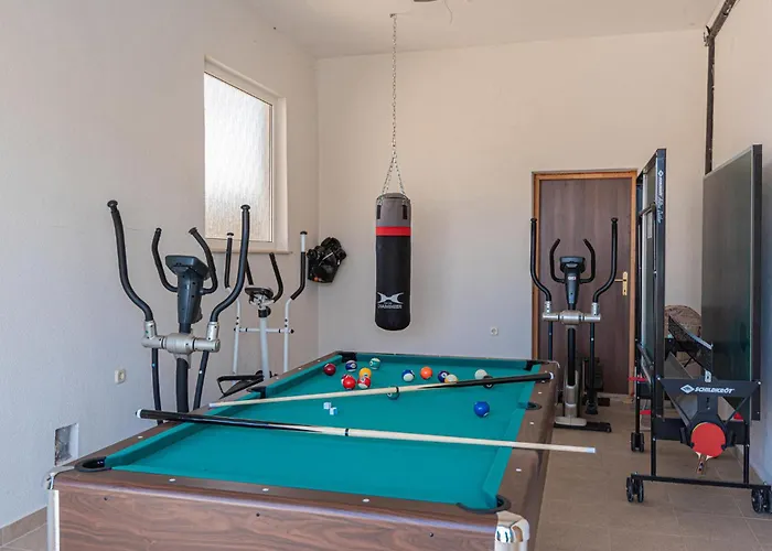 Four-bedroom In Holiday home